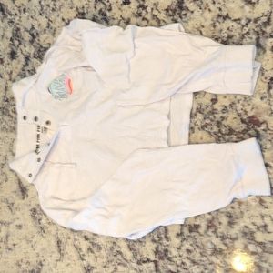 Pink crop long sleeve, Woman's, size medium, white with snaps at top of shirt